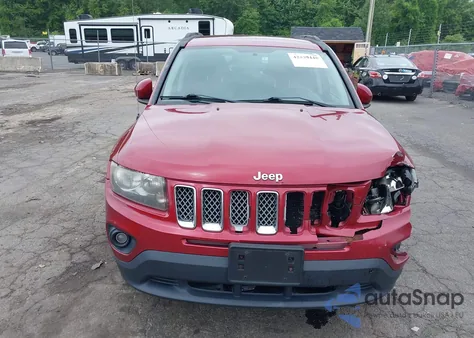 2014 Jeep Compass Latitude из США, поврежденный, VIN 1C4NJDEB7ED621417